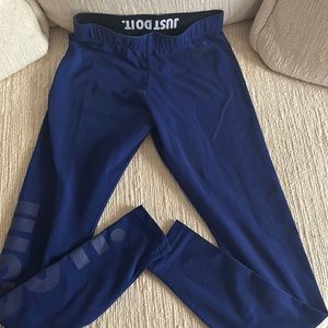 Nike leggings